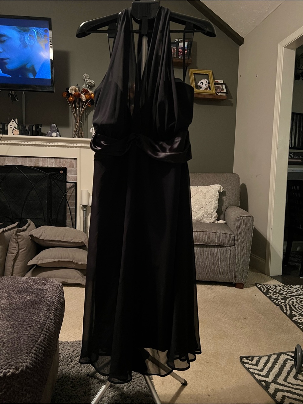 Elegant Black Halter Midi Dress - Classic Evening Style by Connected Woman sz 22